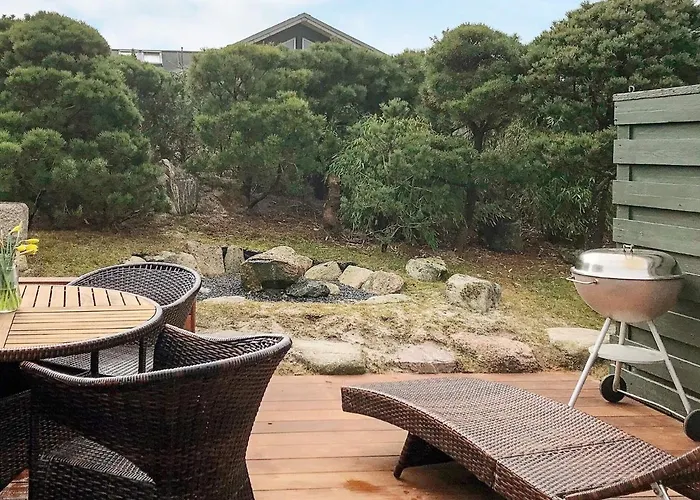 One-Bedroom Holiday Home In Vejers Strand 3